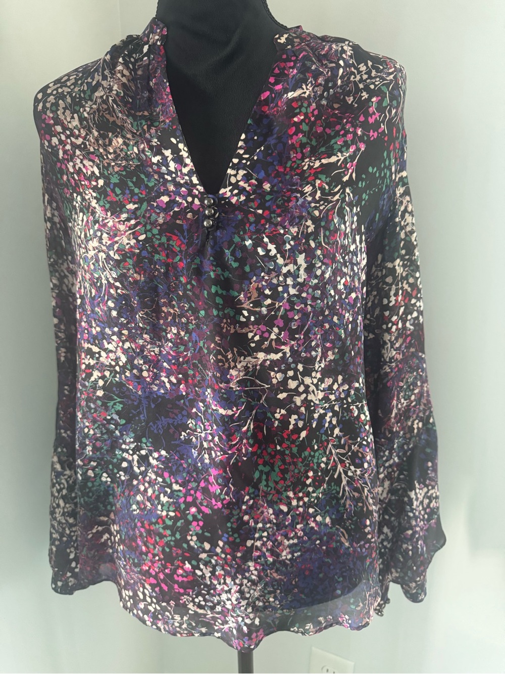 Etcetera 100% Silk Sheer Abstract Floral Blouse Size 2 Button Cuff V-Neck